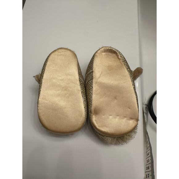 Gold Slip On Baby Dress Shoes Size 3-6 Mo - Picture 4 of 4